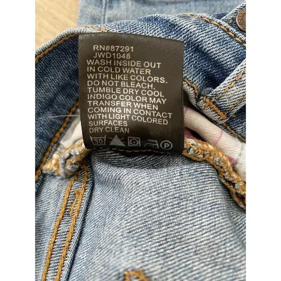 JOHNNY WAS Dallah Embroidered Skinny Jeans 29 Floral Boho Art To Wear Hippie - Picture 12 of 15